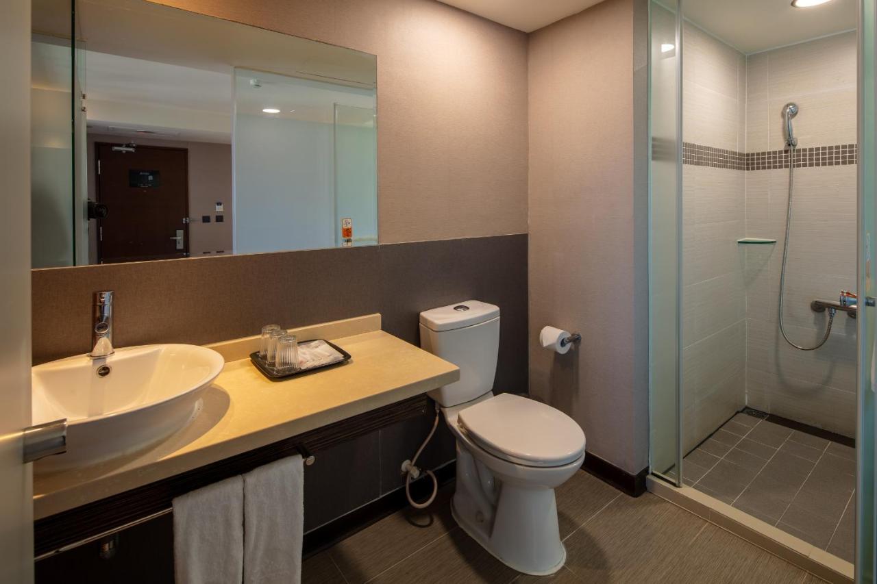 Rich & Free Hotel - Kaifeng 富逸旅趣-北車開封館 Taipei Eksteriør bilde