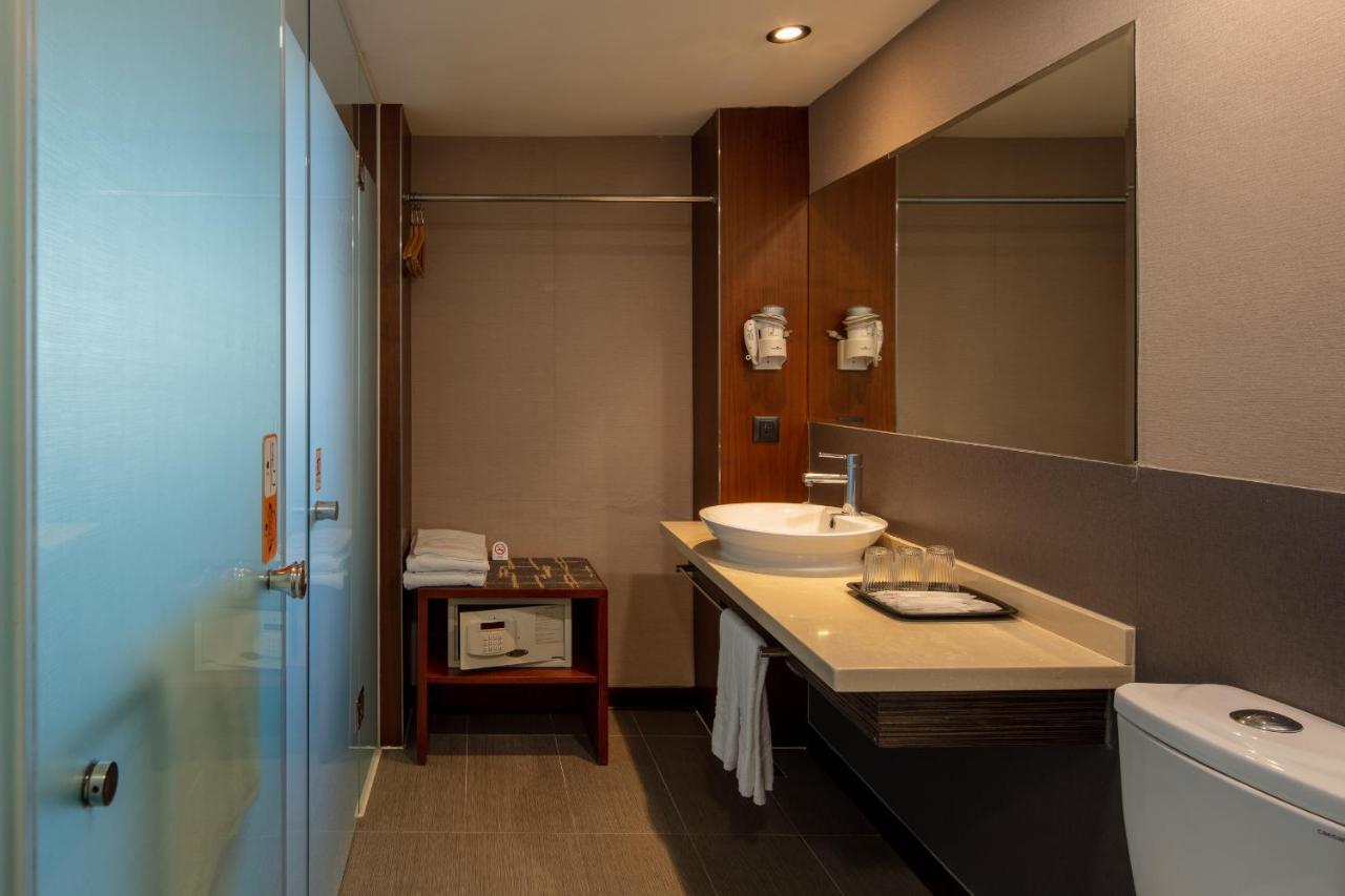 Rich & Free Hotel - Kaifeng 富逸旅趣-北車開封館 Taipei Eksteriør bilde