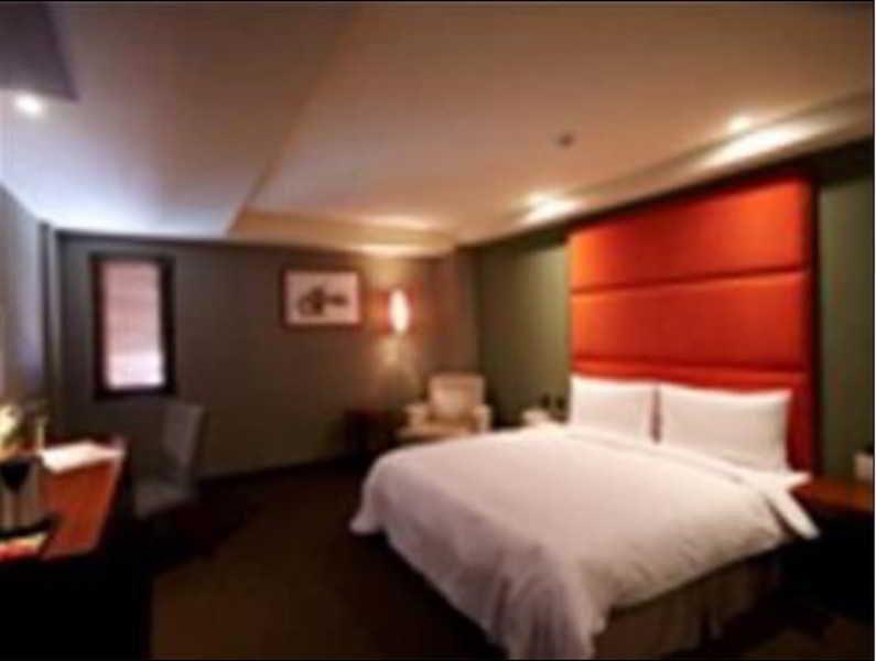 Rich & Free Hotel - Kaifeng 富逸旅趣-北車開封館 Taipei Eksteriør bilde