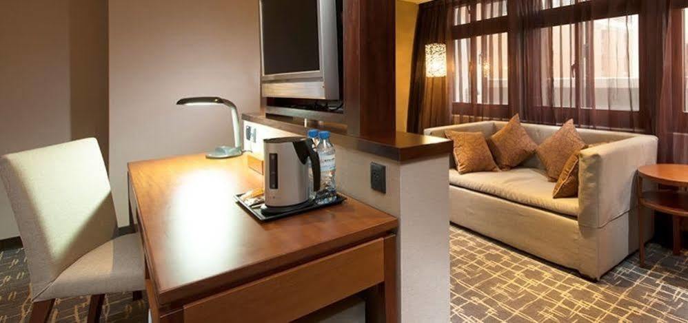 Rich & Free Hotel - Kaifeng 富逸旅趣-北車開封館 Taipei Eksteriør bilde